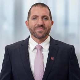 摩根士丹利：苹果(AAPL.US)应用商店收入7月加速增长，Epic诉讼未见负面影响