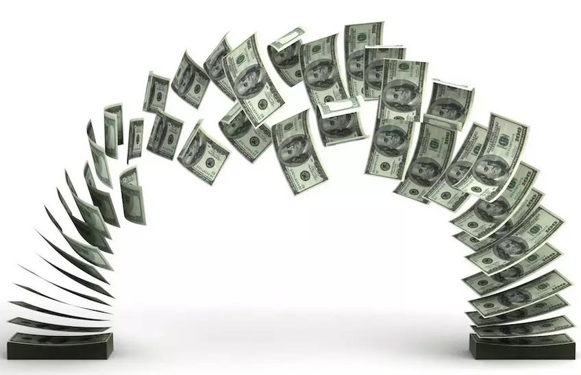 A股午评 | 三大指数走势分化 沪指半日涨0.52% 大金融板块、周期资源股扛大旗