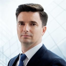 中芯国际(00981)发布第二季度业绩,股东应占利润1.32亿美元 三季度收入指引为环比增长5%到7%