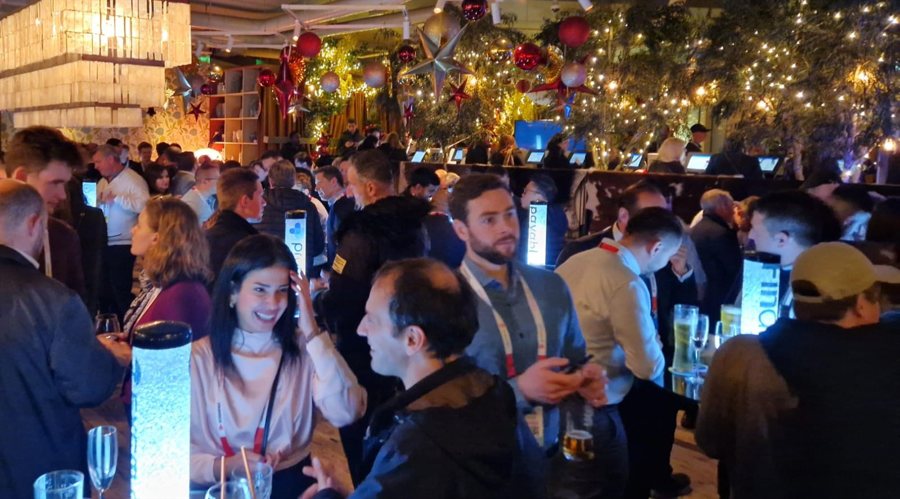 桂平市两条城区道路建成通车